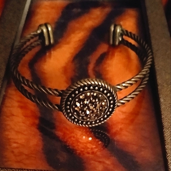 Bronze Cuff Bangle - Picture 6 of 13